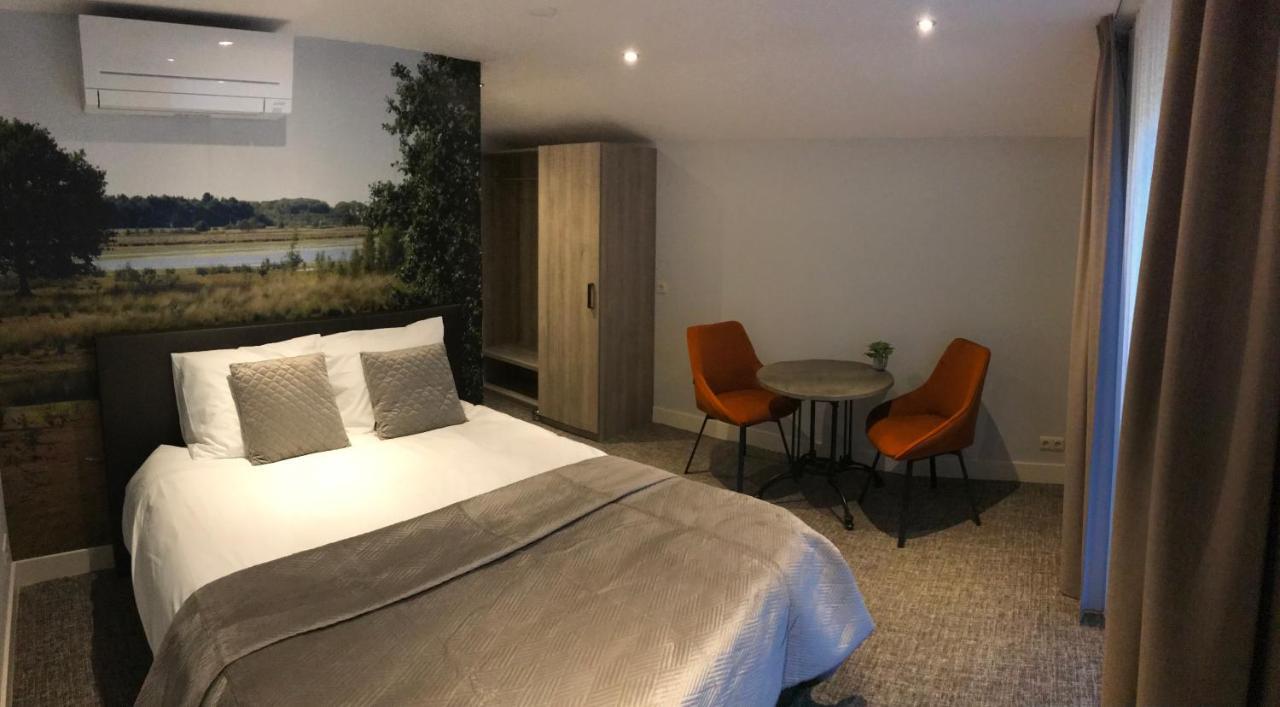 Driepersoonskamer met Eigen Badkamer
