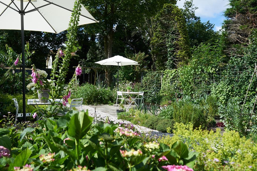 Apartment mit 1 Schlafzimmer sowie Terrasse und Gartenblick