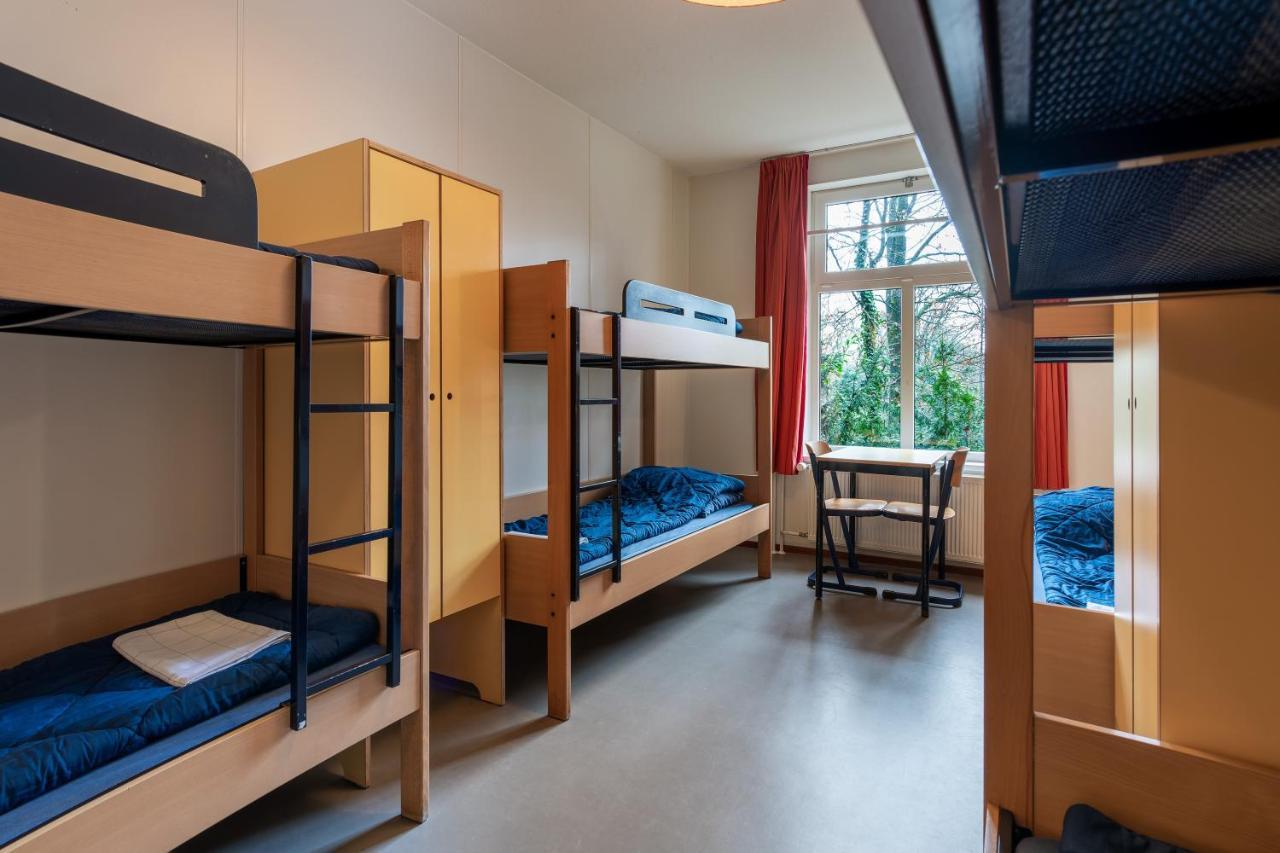 Six Person Room With Private Bathroom