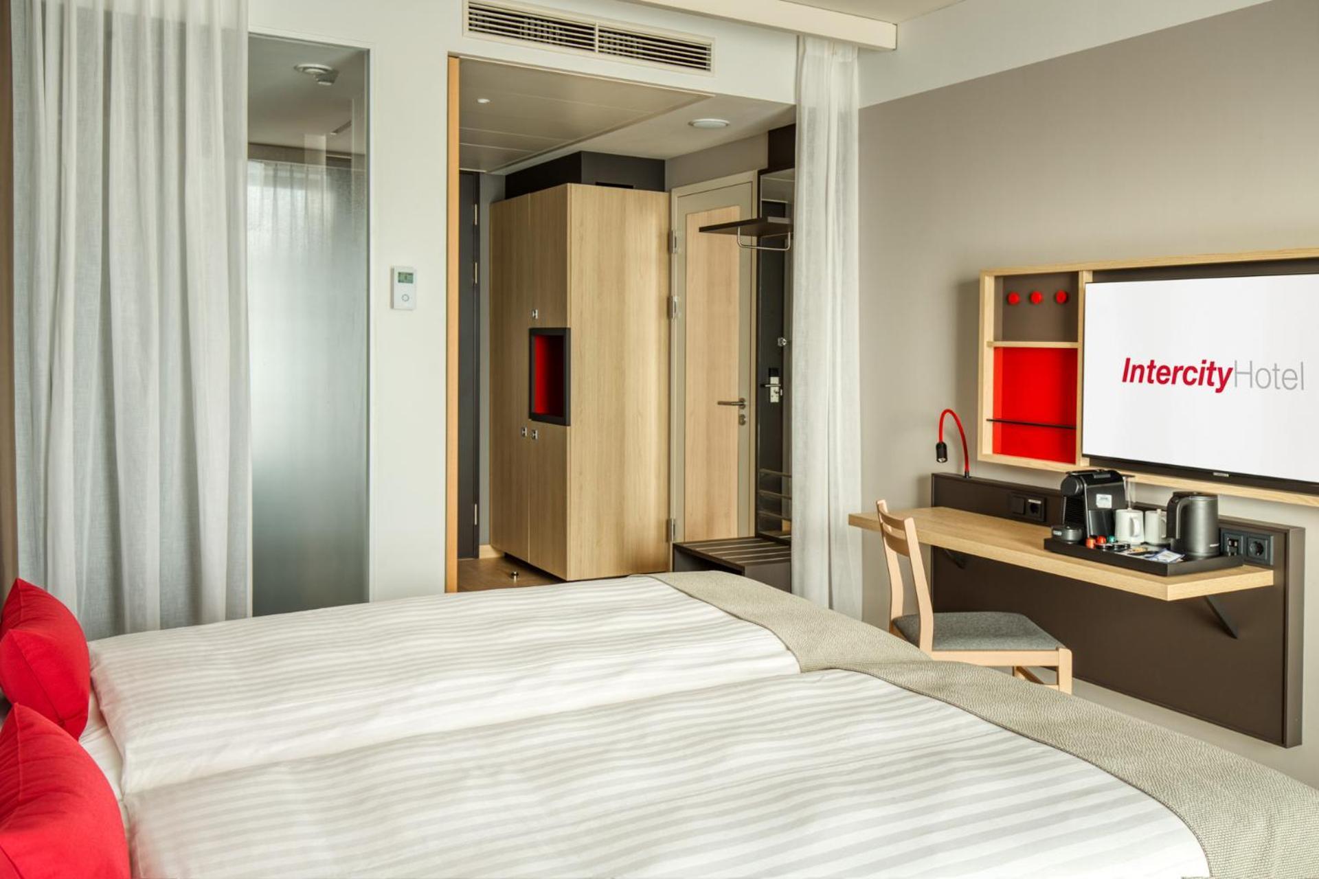 Superior Twin Room,1285779280:JPEG