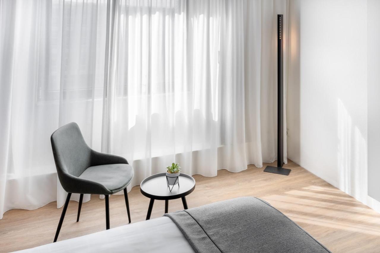 Standard Room with Two Single Beds