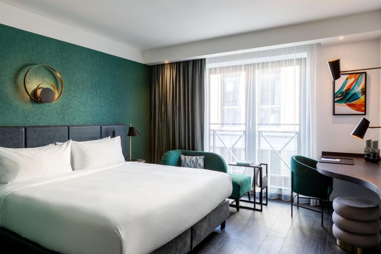 Deluxe Zimmer mit Kingsize-Bett