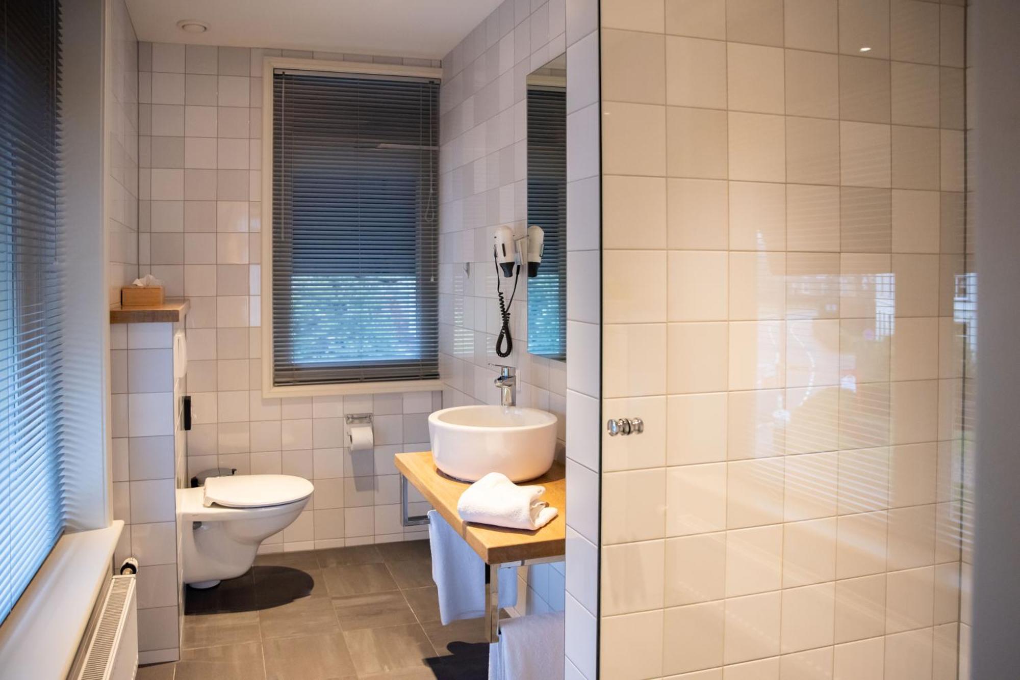 Tweepersoonskamer met 2 Aparte Bedden