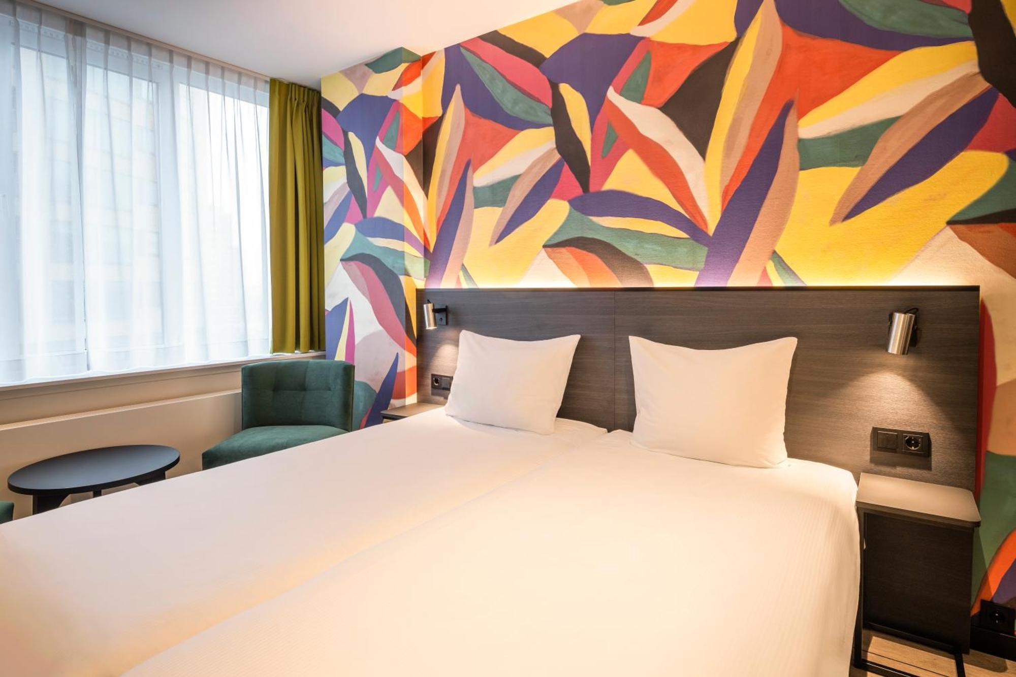 Business twin room