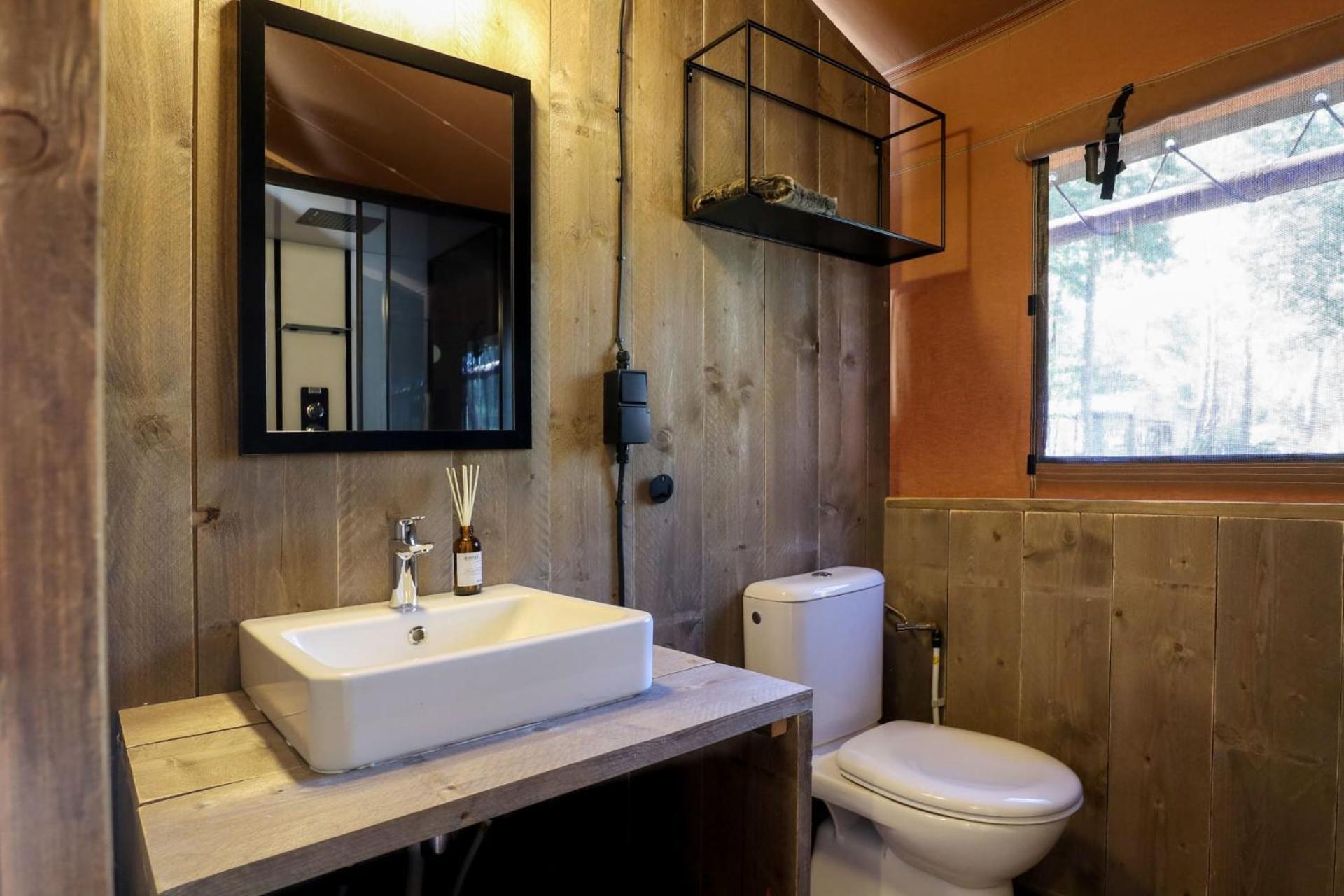 Lodgetent 4