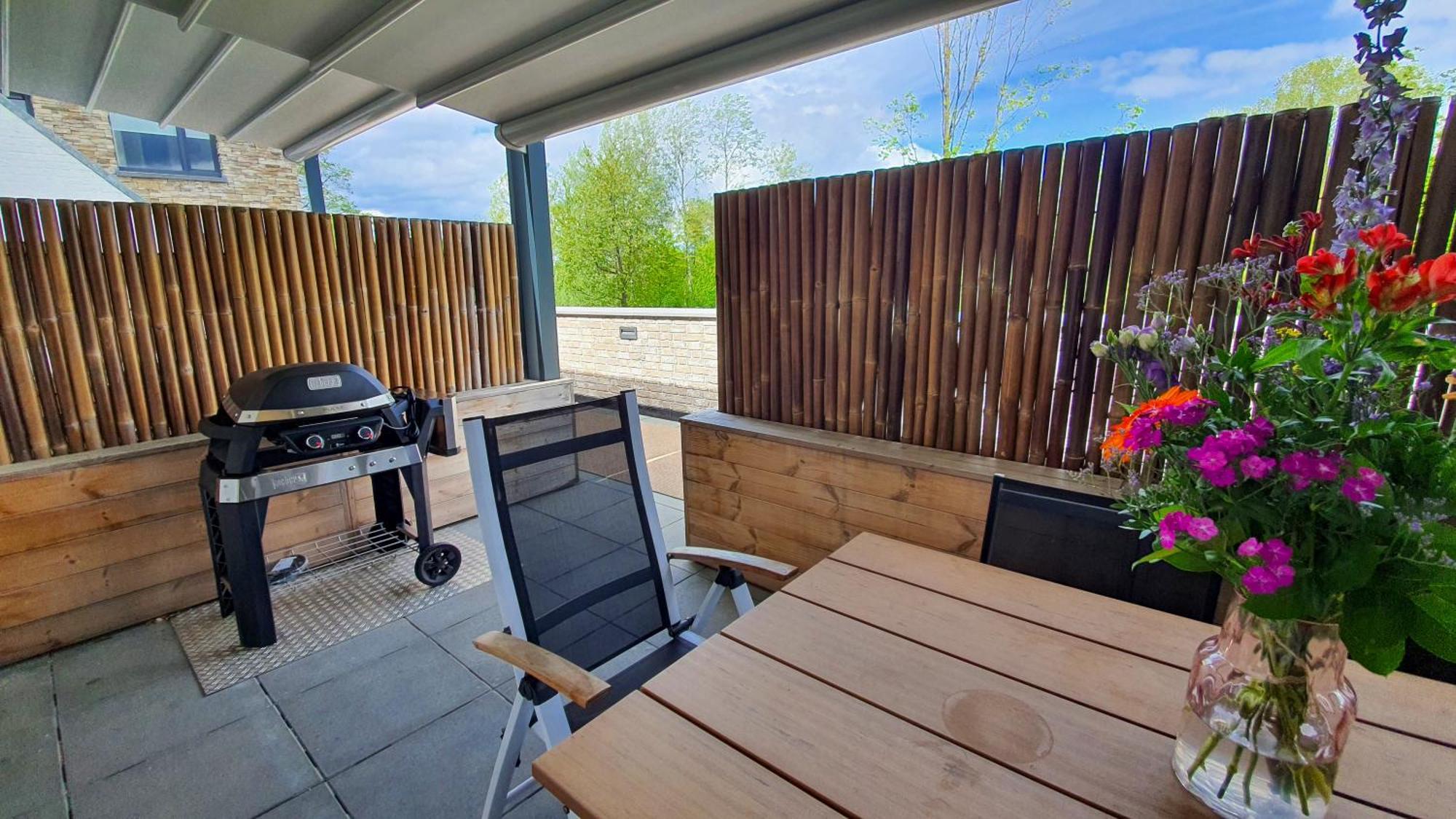 Luxury 3-bedroom Apartment Terrace