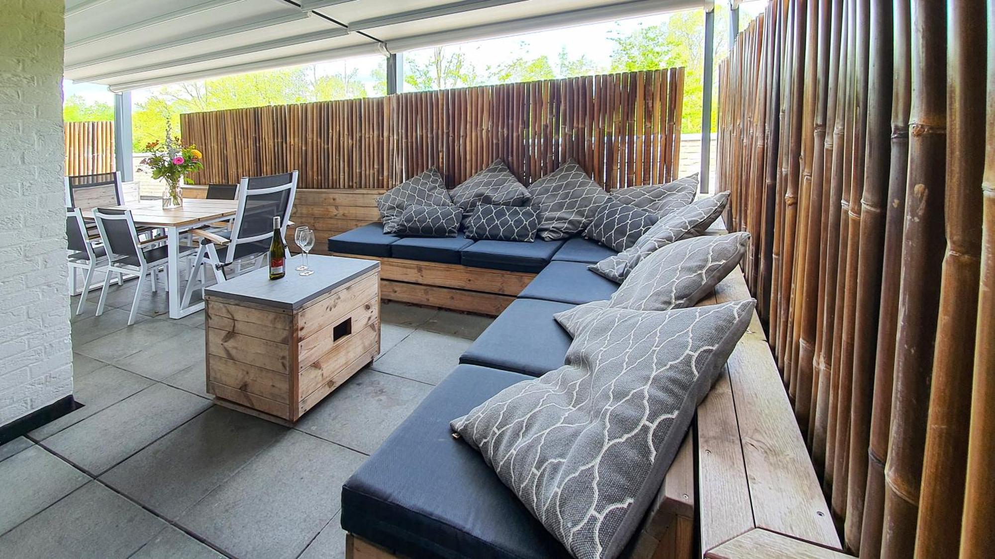 Luxury 3-bedroom Apartment Terrace