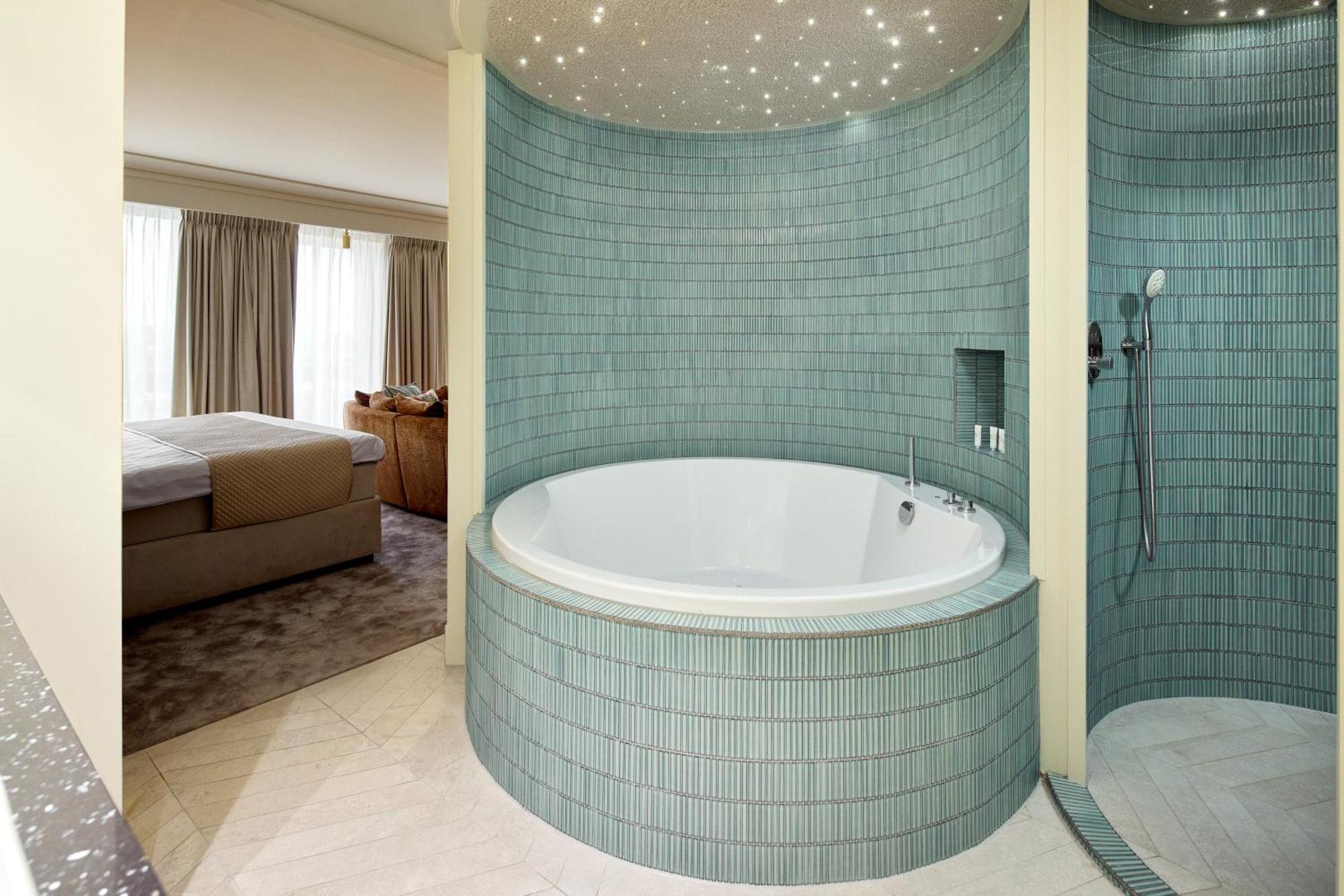Suite con bañera de hidromasaje