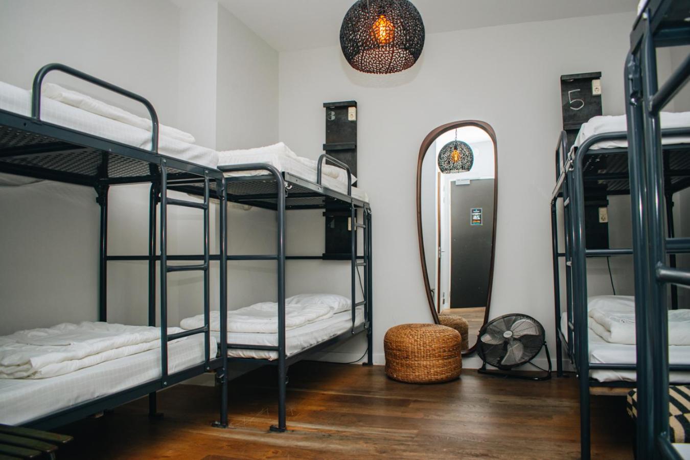 Bett im gemischten Schlafsaal mit 8 Betten