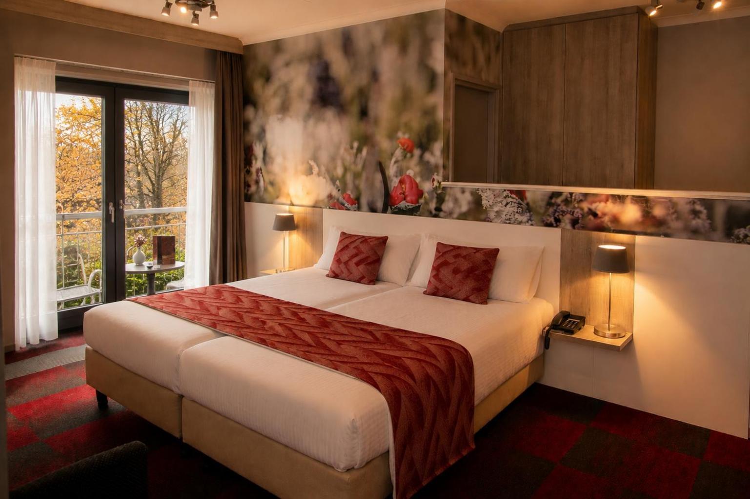 Deluxe Double Room with Balcony