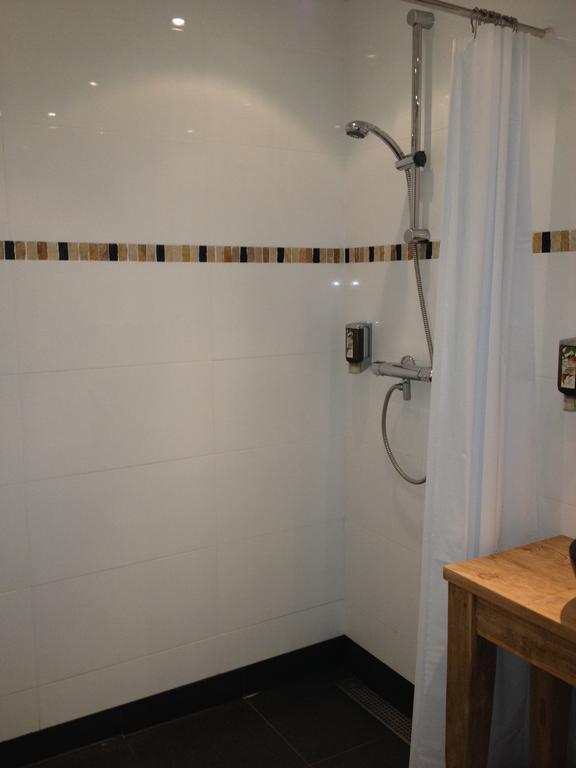 Tweepersoonskamer met 2 Aparte Bedden