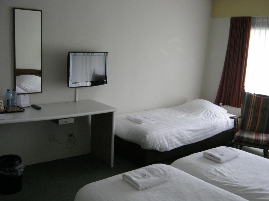 Triple Room with Balcony