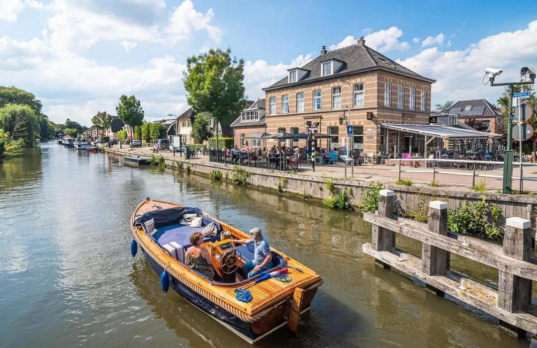 Hotel Over De Brug-1