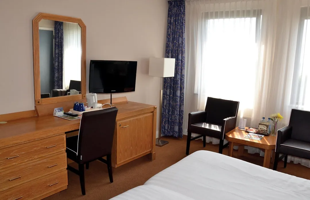 Fletcher Hotel Carlton-1