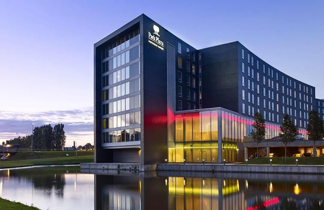 Park Plaza Amsterdam Airport-1