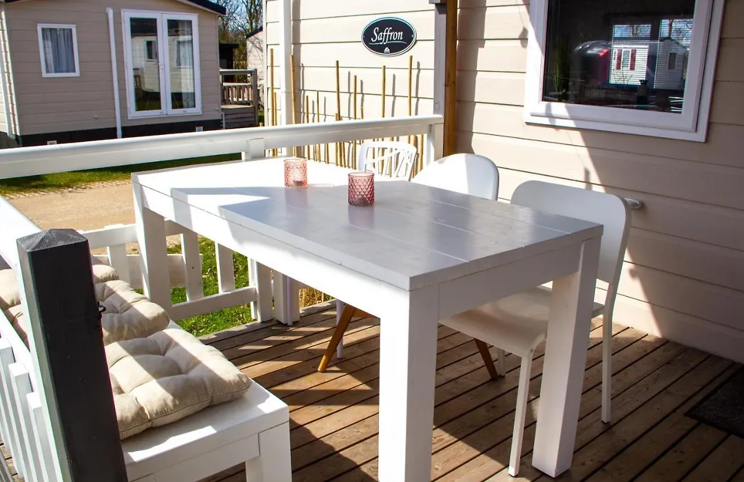 Zee&Zout, chalet 6 pers. bij Renesse en strand!-1