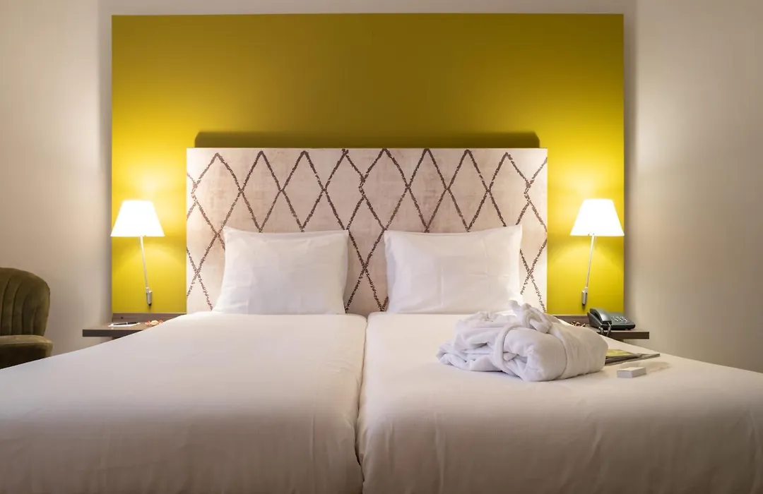 Hotel Au Quartier-1