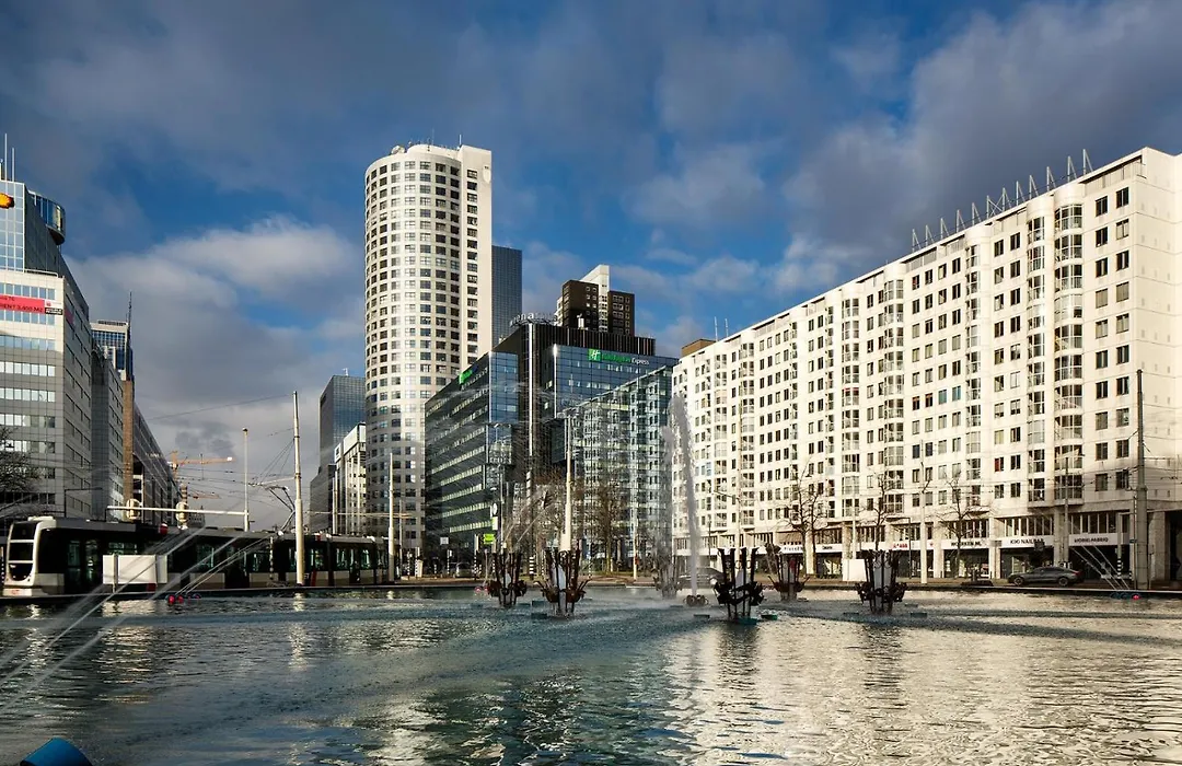 Holiday Inn Express Rotterdam - Central Station By Ihg-1