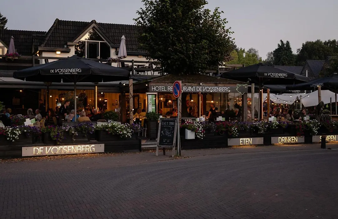 Hotel Restaurant De Vossenberg-1