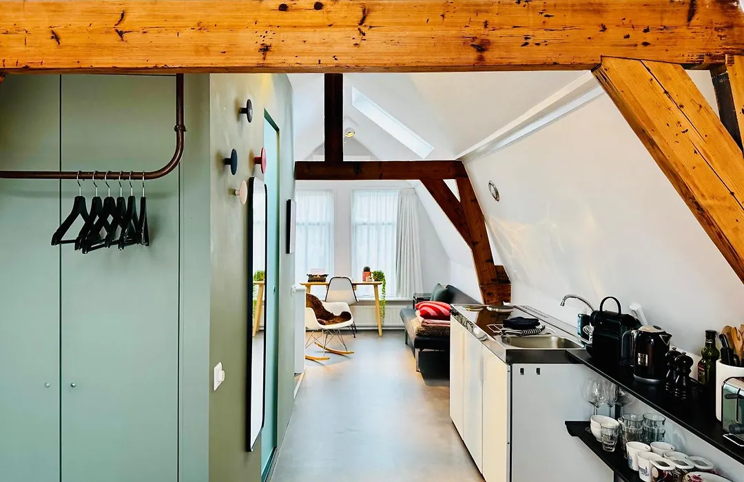 Betty Blue Bed & Breakfast-1