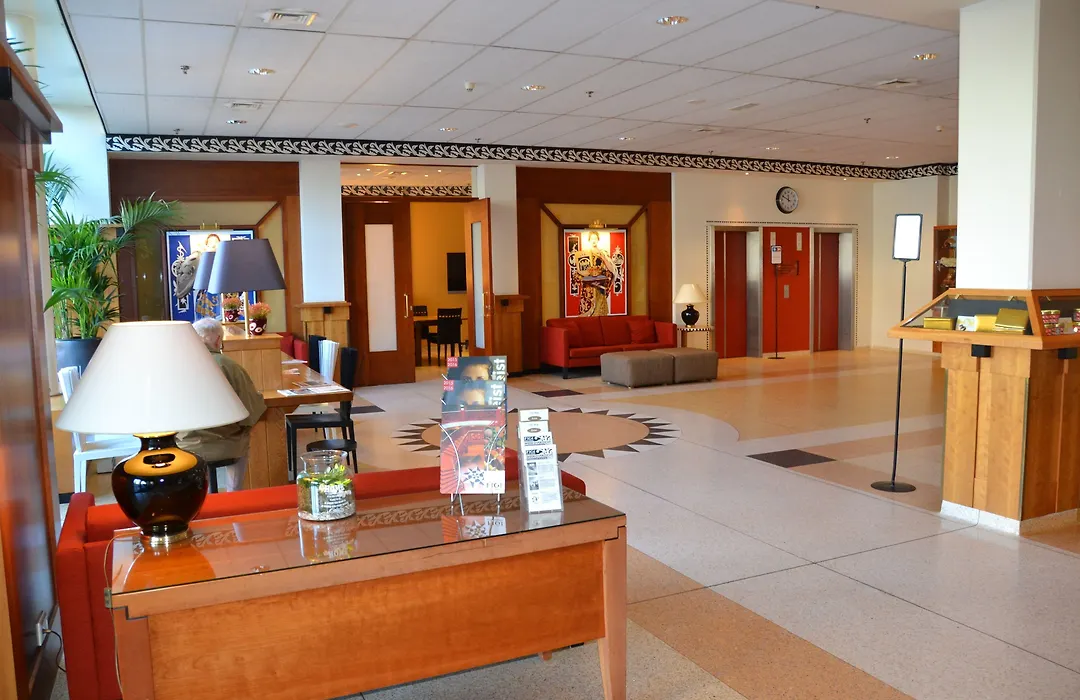 Hotel Theater Figi-1