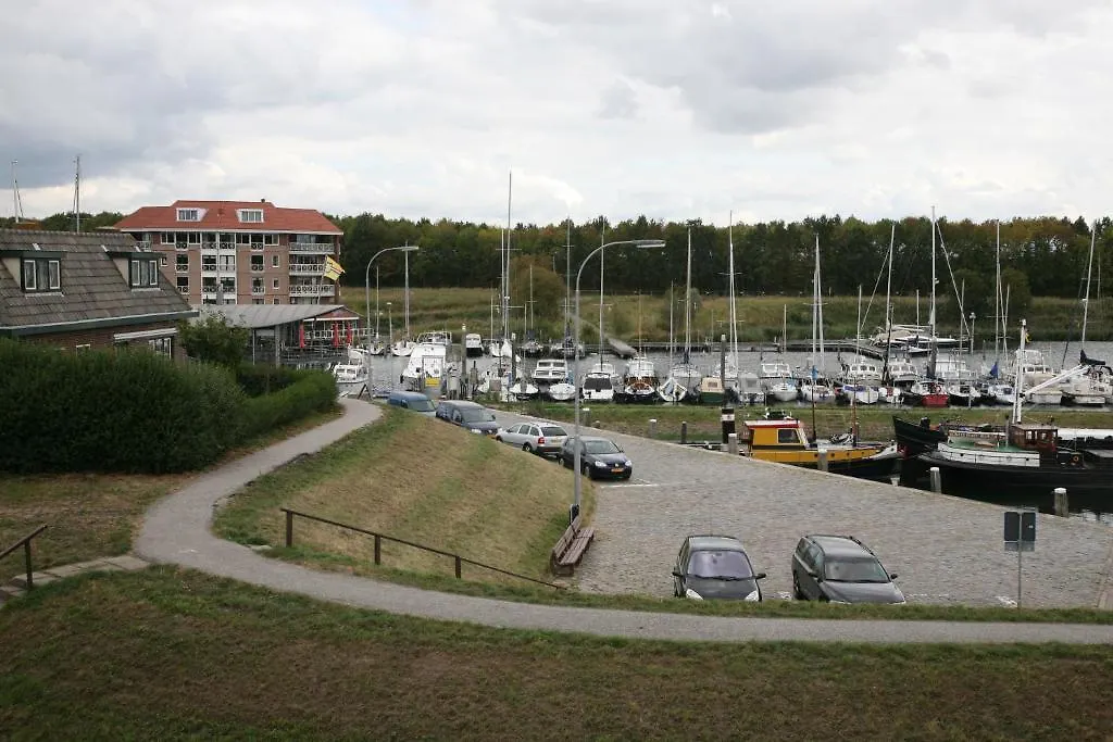Hotel Restaurant Zeeland-1
