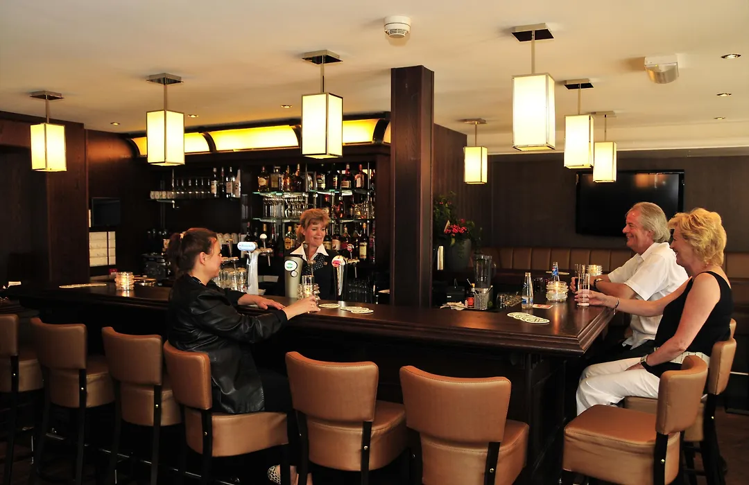 Boutique Hotel Chariot - Amsterdam Schiphol Airport-1