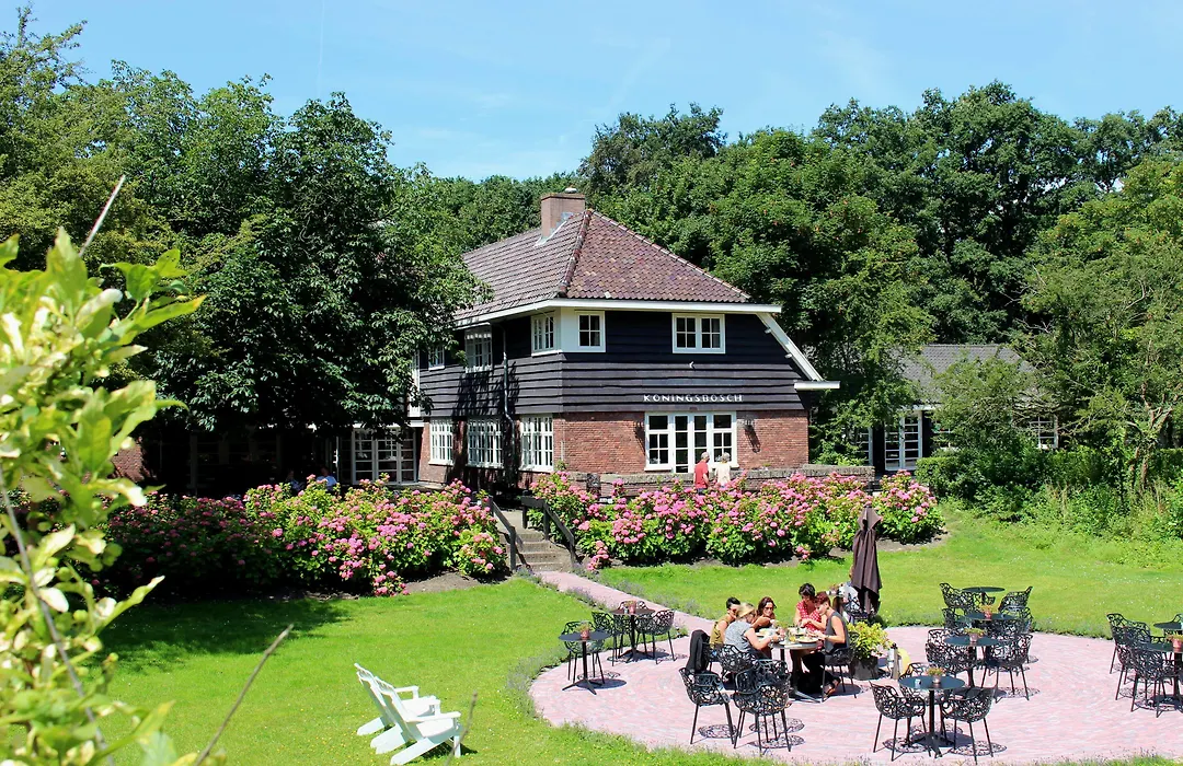 Hotel Huize Koningsbosch-1