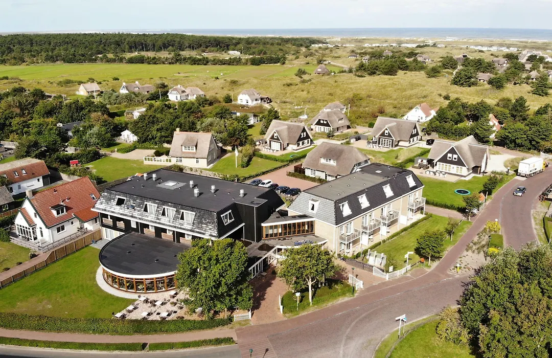 Hotel Nes-1