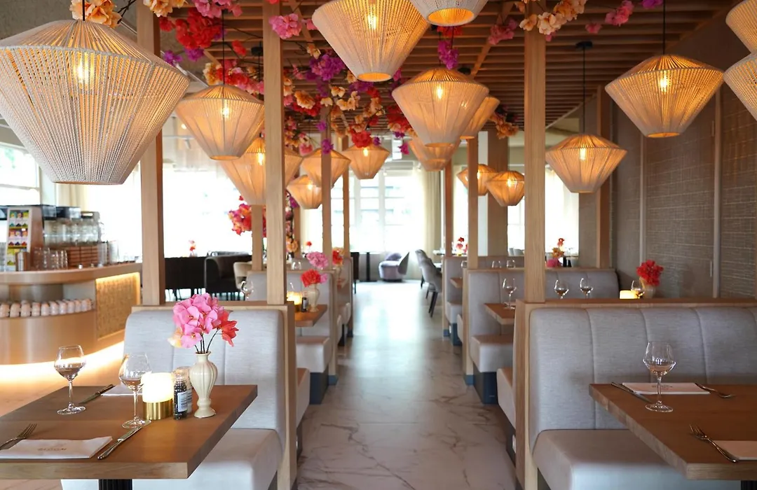 Hotel Alkmaar - Bar & Restaurant - Meeting & Events-1