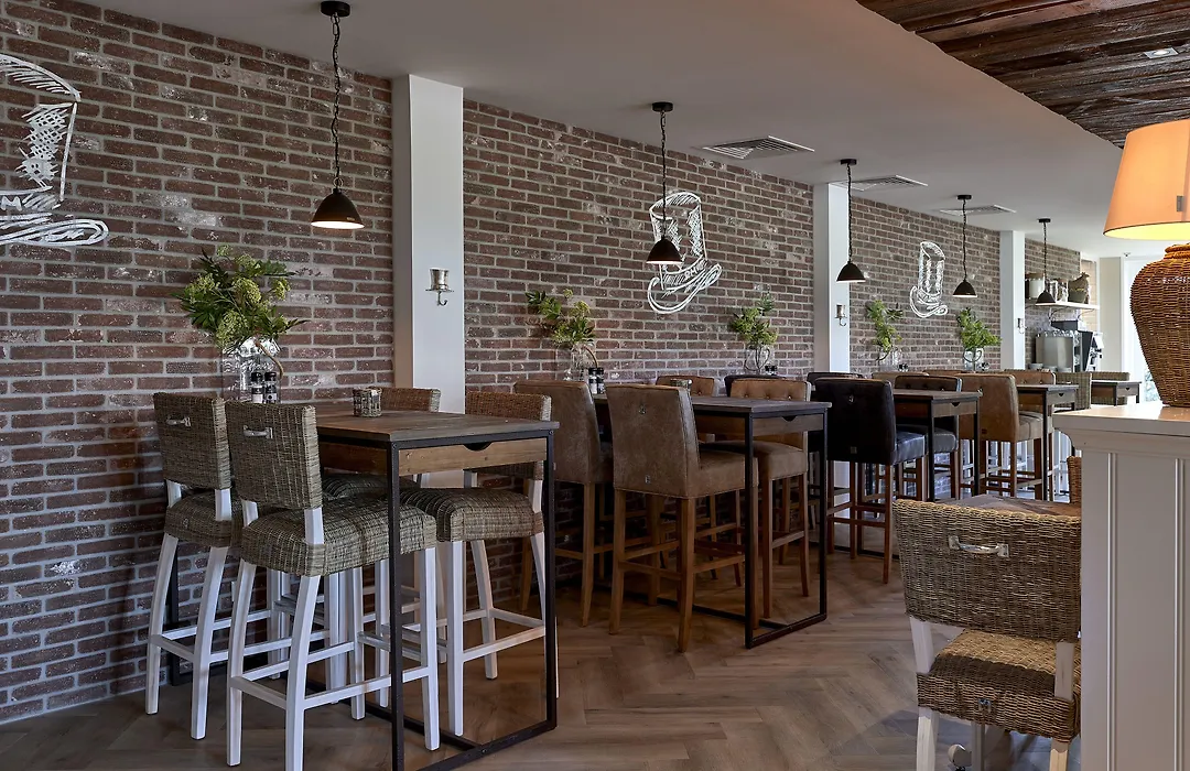 Hotel Heer Hugo-1