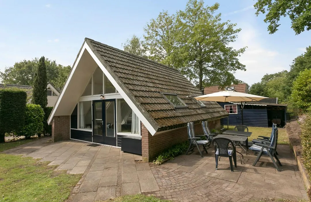 Jonkerstee 66 - Ouddorp De vrolijke noot Childfriendly near the beach - not for companies-1