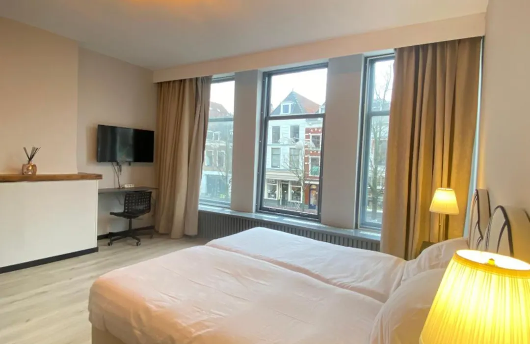 Hotel Bridges House - Delft City Centre-1