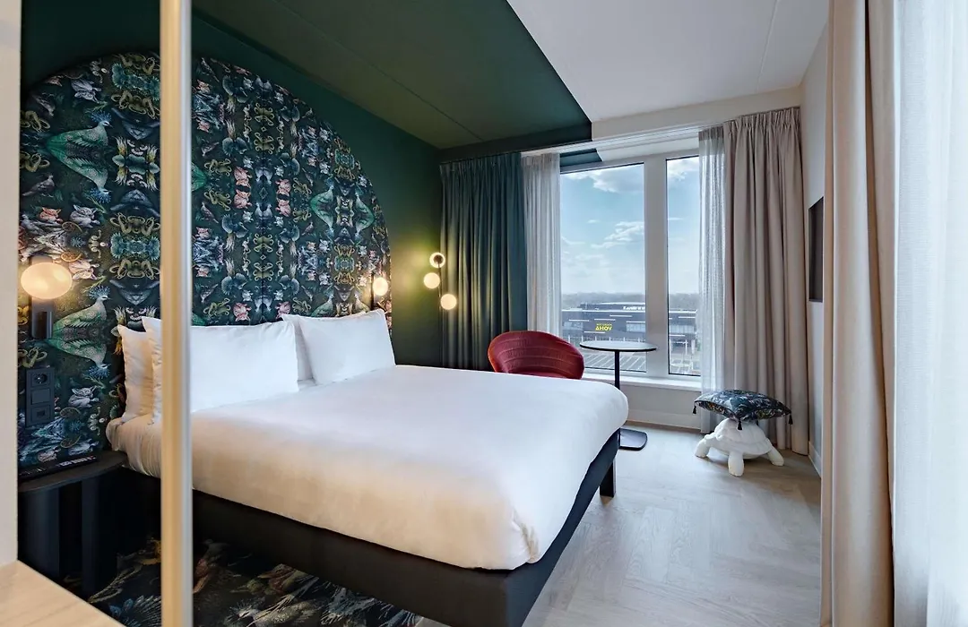 ibis Styles Rotterdam Ahoy-1