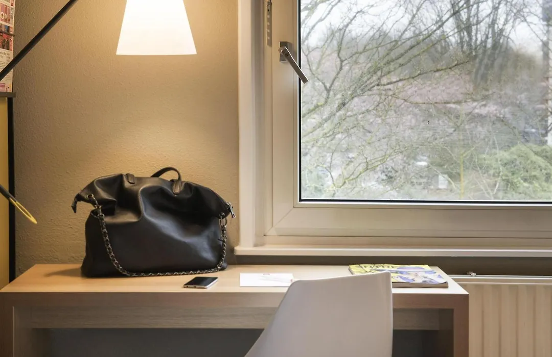 Ibis Tilburg-1