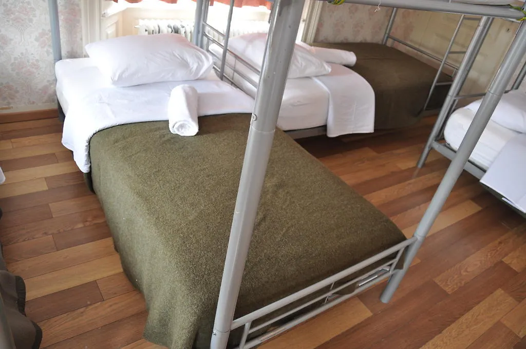 Breda Hostel / Youth Hostel-1