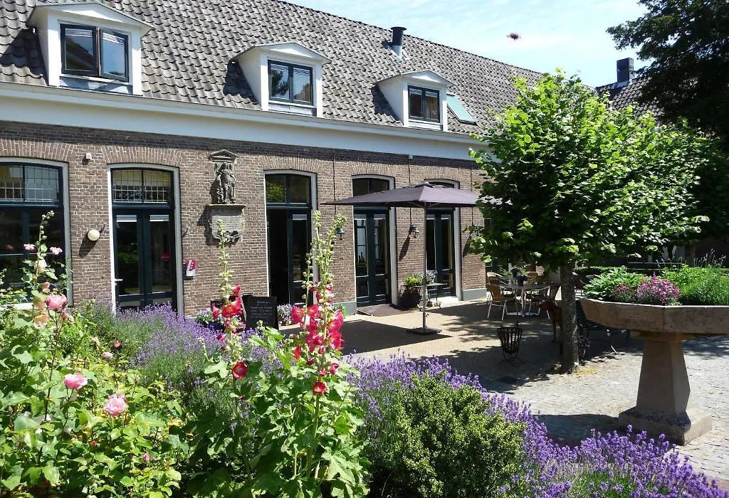 Het Weeshuis-1