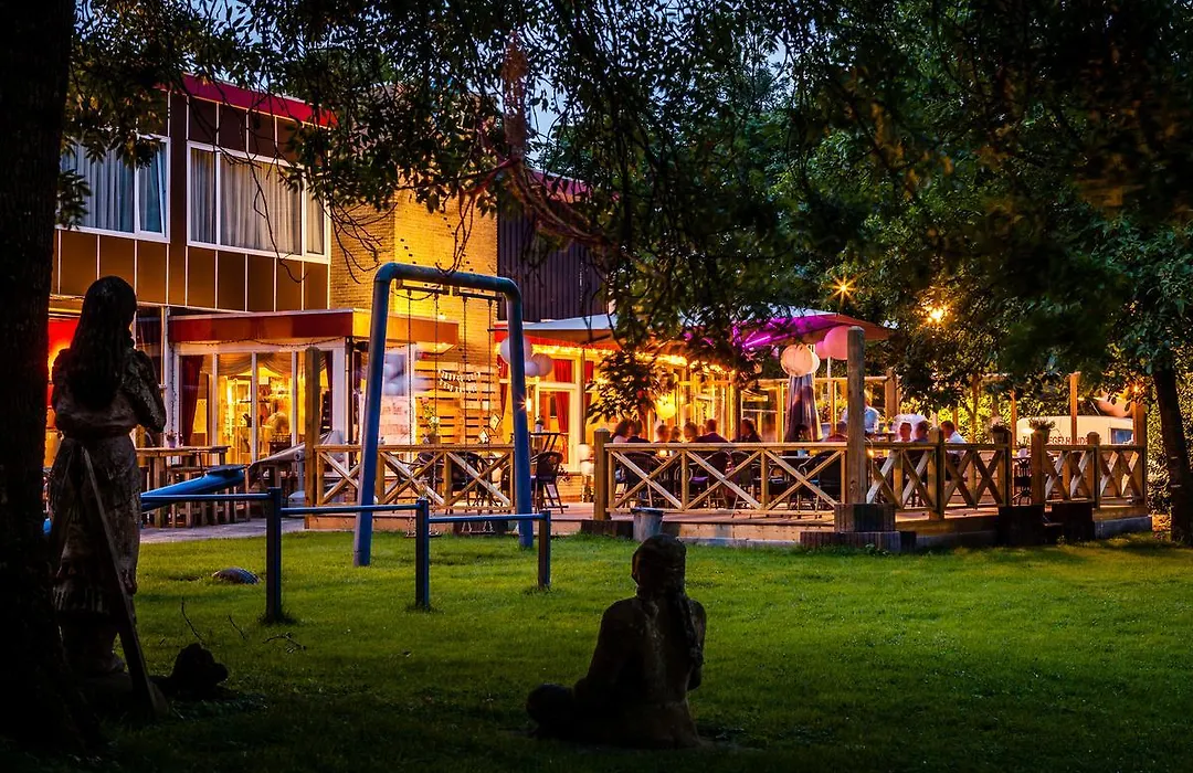 Hotel And Restaurant Van Saaze - Free Parking-1