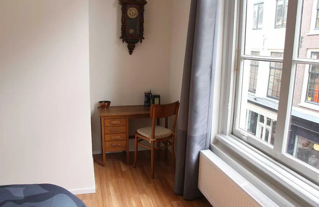 B&B Utrecht Domkwartier-1