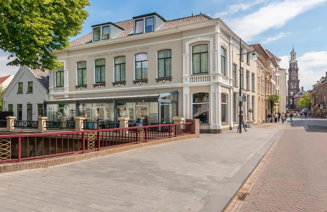 Stadshotel & Proeflokaal 'Toer-1