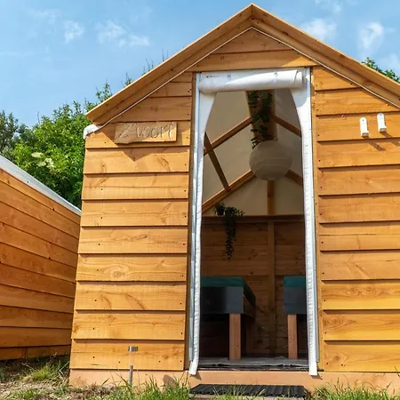 Surfana Vlieland Surf Host En Bed & Breakfast-2