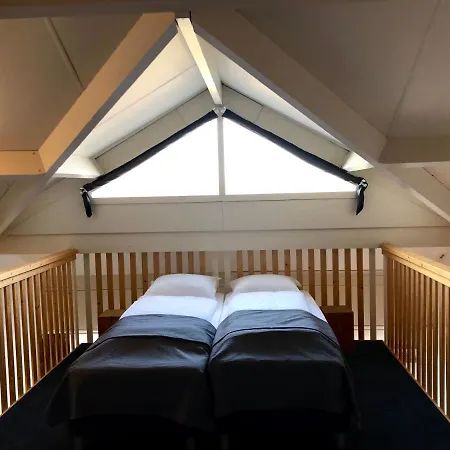 Bed And Breakfast De Biesbosch - In 'T Riet-2