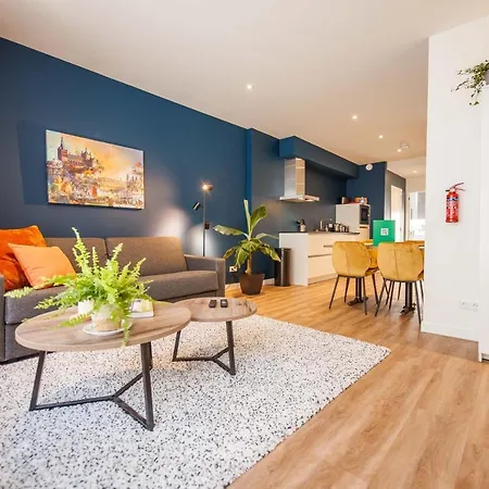 Boutique Chic 55M2 Apartment With City Garden - Db6A-2