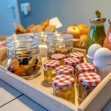 B&B Larenstein logeren in een tiny house-3