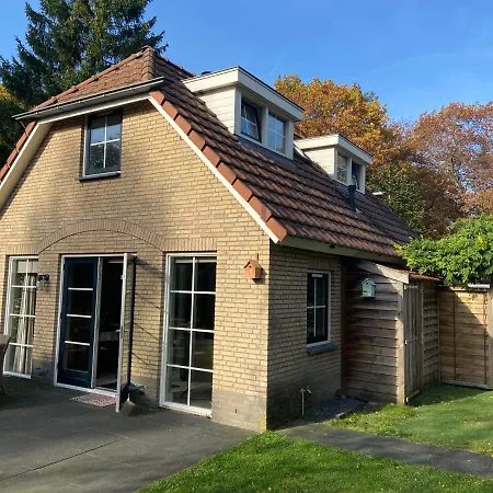 Bosboerderij de Veluwe, luxe huisje in het bos-2