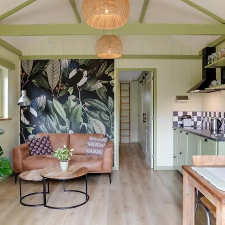 Cottage 'Onder de boompjes'-3