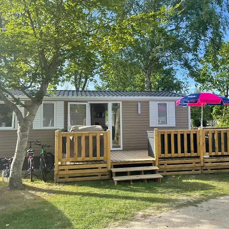 Chalet op Camping Lauwersoog met 3 slaapkamers en vaatwasser - JoyCasa-3
