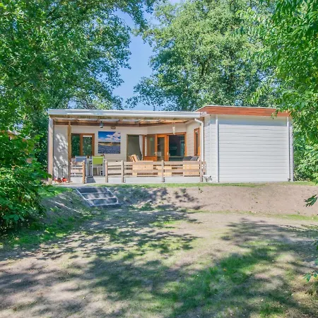 Witte Bungalow-3