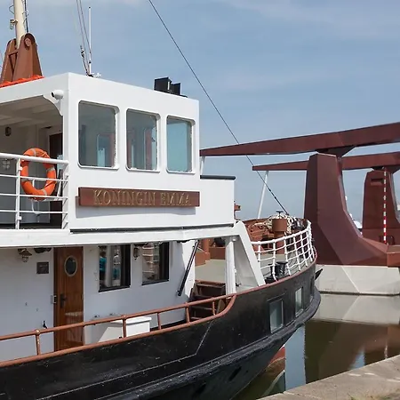 Hotelboot Koningin Emma-2