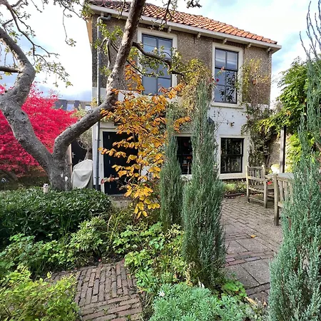 Apple Tree Cottage - Charming Home At Beautiful Canal In Our Idyllic Garden-3